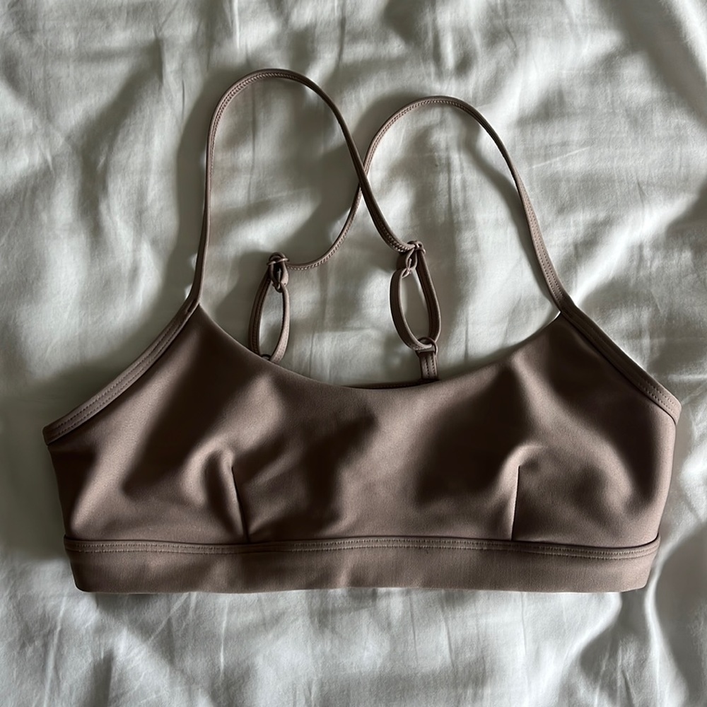 alo airlift bra